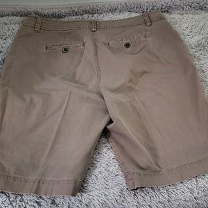 Sonoma Life & Style brown Bermuda shorts size 12
